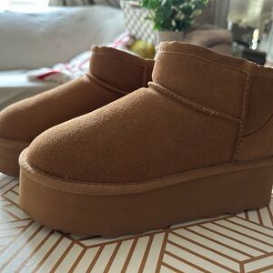 Women's Tan Suede Platform Ankle Boots